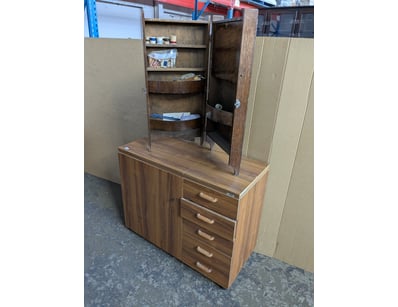 SA Public Trustee Home & Collectables Clearanc... - Lot 4385