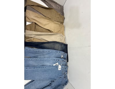 Entire Vintage Clothing Store Liquidation (ON11821) - Lot 73