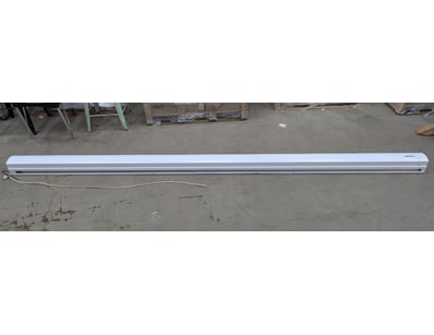 Screen Technics motorised projection screen in whi...