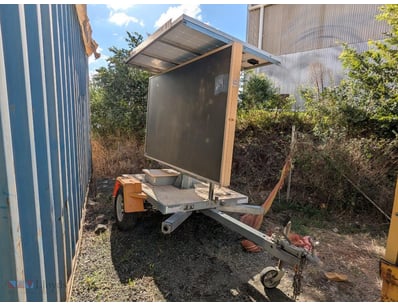 VMS Board - Amber, Medium Trailer, 5 Colour 

Make...