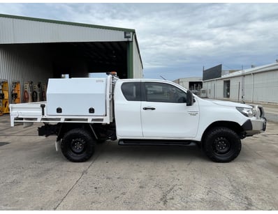 Passenger, Luxury & Commercial Vehicles Auction - Lot 315