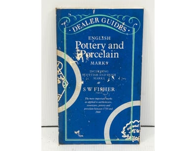 DEALER GUIDES, ENGLISH POTTERY AND PORCELAIN MARKS...