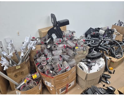 Dyson, Apple & Other Major Brand Reseller Liqui... - Lot 135
