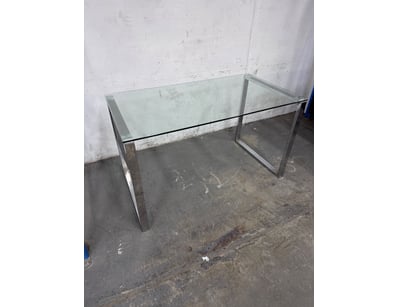 Dining Table, Glass Top, Silver Base
Approx Dimen...