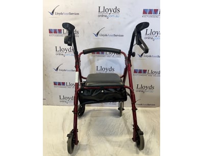 UNRESERVED Airport - Lost Property (A980) - Lot 131