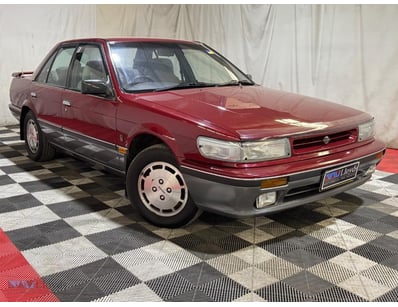 <b>1990 Nissan Pintara Ti - Maroon - 37,967km - 2....