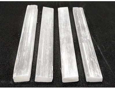 SELENITE WANDS, QTY 4

Dimensions: Largest - 19C...