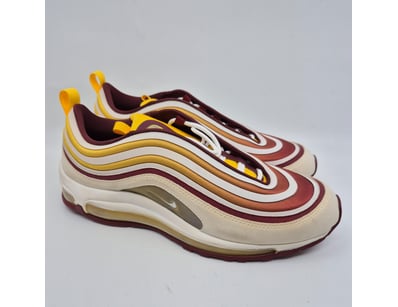 Designer Vault (A1002) - Lot 539