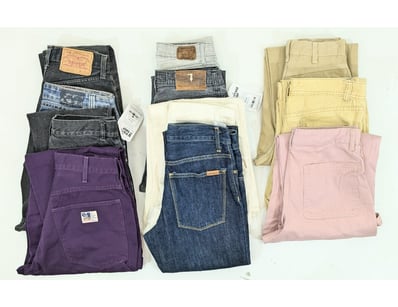 Entire Vintage Clothing Store Liquidation (ON11... - Lot 349