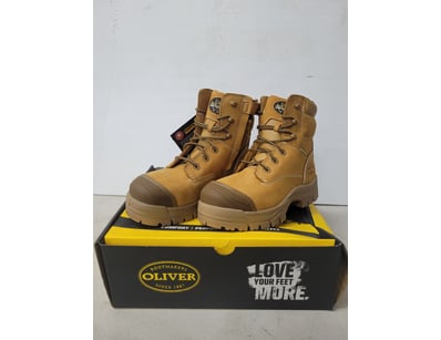 Unclaimed Freight (GCA1004) - Lot 147