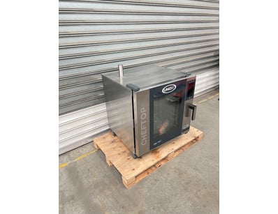 Hospitality, Catering & Events (VICA986) - Lot 3029