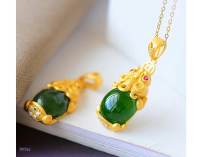 GOLD PLATED 925 SIVER GREEN JADE PIXUI GOOD LUCK N...