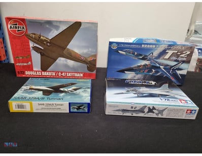 COLLECTION OF FIVE 1/72 SCALE AIRCRAFT MODEL KITS,...