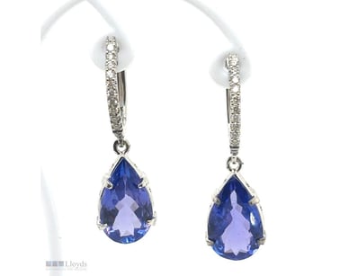 18CT WHITE GOLD (XRF TESTED) TANZANITE AND DIAMOND...