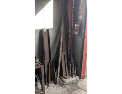 Mostly UNRESERVED POLY TANKs Manufacturer CLOSU... - Lot 289