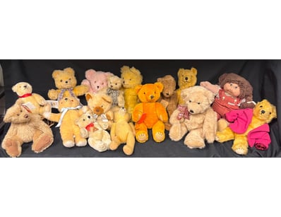 The Curio Collection (A995) - Lot 1207