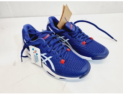 Major Brand Apparel & Footwear Liquidation Even... - Lot 288