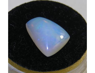 2.63CT AUSTRALIAN CRYSTAL OPAL        

Condition:...