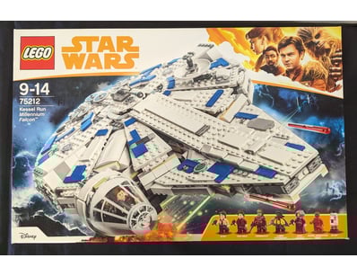 **UNRESERVED** COOKIE'S LIFETIME COLLECTION OF ... - Lot 638