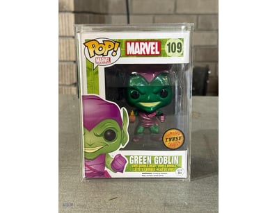 FUNKO POP! MARVEL GREEN GOBLIN #109 CHASE VARIANT ...