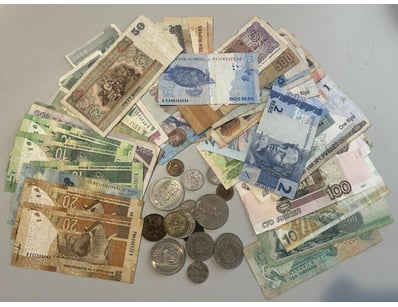 UNRESERVED Banknotes & Coins (A991) - Lot 2554