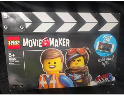 **UNRESERVED** COOKIE'S LIFETIME COLLECTION OF ... - Lot 640