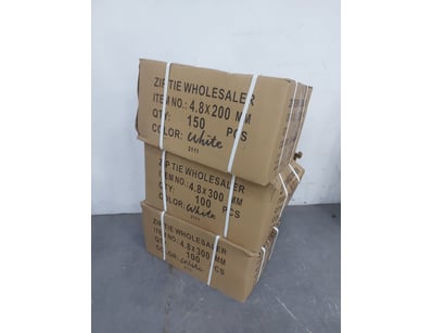 Zip tie, assorted sizes and colours, quantity unkn...