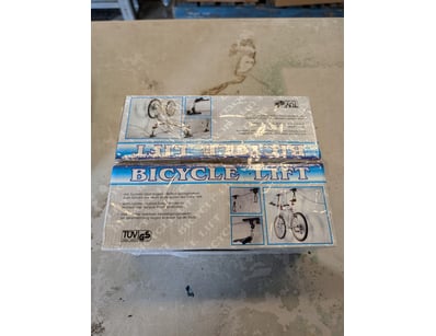 Sport, Leisure & Lifestyle (A1003) - Lot 203