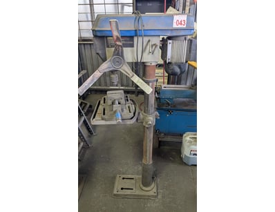 MOSTLY UNRESERVED Steel Fabrication Business Clo... - Lot 43