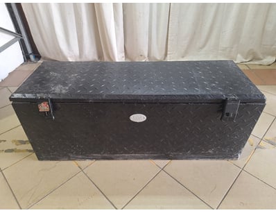 Home Improvement, DIY & Hardware (A994) - Lot 912