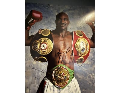 Mancave & Memorabilia (A986) - Lot 1404