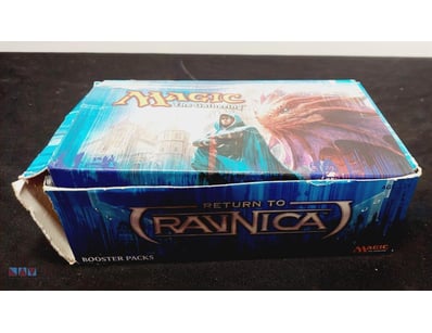 BULK LOT HOLDS A LARGE COLLECTION OF MAGIC: THE GA...