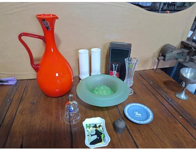 Antiques, Vintage & Interior Treasures (A998) - Lot 2103