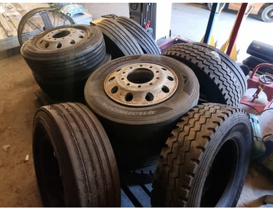 UNRESERVED Heavy Vehicle Mechanic Business Closu... - Lot 50