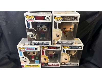 LOT OF 6 FUNKO POP COLLECTIBLE FIGURES - TV & FILM...