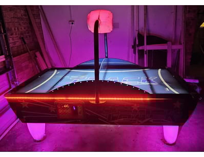 Pinballs, Arcades & Amusements (A982) - Lot 99