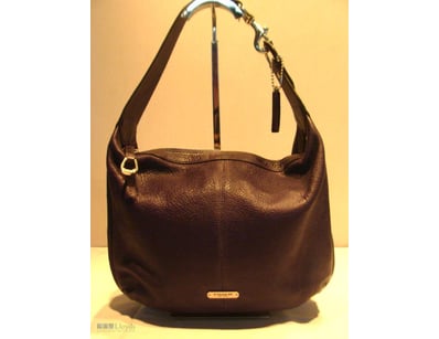 COACH LEATHER HANDBAG, DEEP PURPLE IN COLOUR.




...