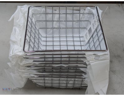 Square wire baskets, measurements: 200 x 200 x 80m...