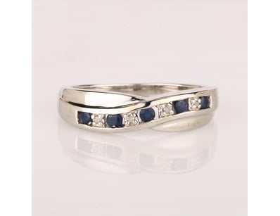 The Sterling Collection - Pendants, Rings, Brace... - Lot 61