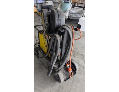 ESAB - 4004I Pulse inverter mig package
Brand: ESA...