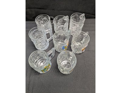 COLLECTION OF MCDONALDS AND DISNEY STYLED GLASSWAR...