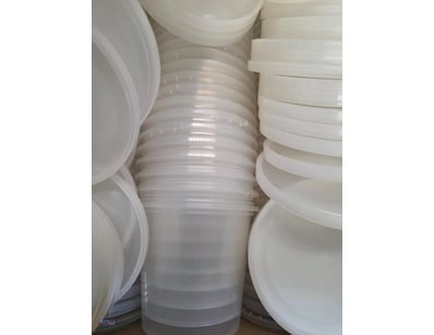 50Pcs, 400ml Plastic Container and Lids