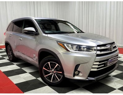 <b>2018 Toyota Kluger Wagon - Silver - 121,603km -...