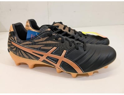 Major Brand Apparel & Footwear Liquidation Even... - Lot 134