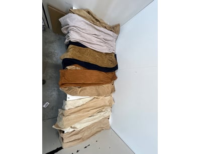 Entire Vintage Clothing Store Liquidation (ON11821) - Lot 94