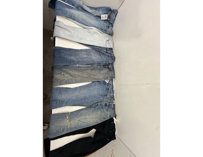 Entire Vintage Clothing Store Liquidation (ON11821) - Lot 66