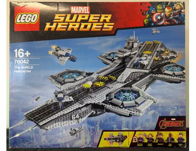 **UNRESERVED** COOKIE'S LIFETIME COLLECTION OF ... - Lot 549