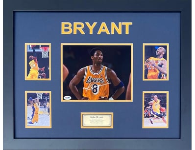 Mancave & Memorabilia (A987) - Lot 1150