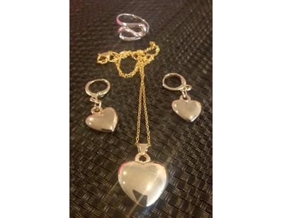 UNRESERVED Affordable Jewellery (A989) - Lot 4525