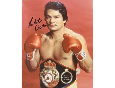 ROBERTO DURAN SIGNED PHOTO

Roberto Duran Personal...